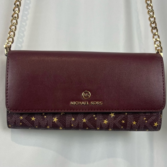 Michael Kors Jet Set Merlot Crossbody 8x4x1 Like New! - Picture 1 of 14